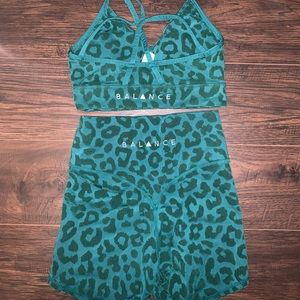 Balance Athletica Lux Panthera set